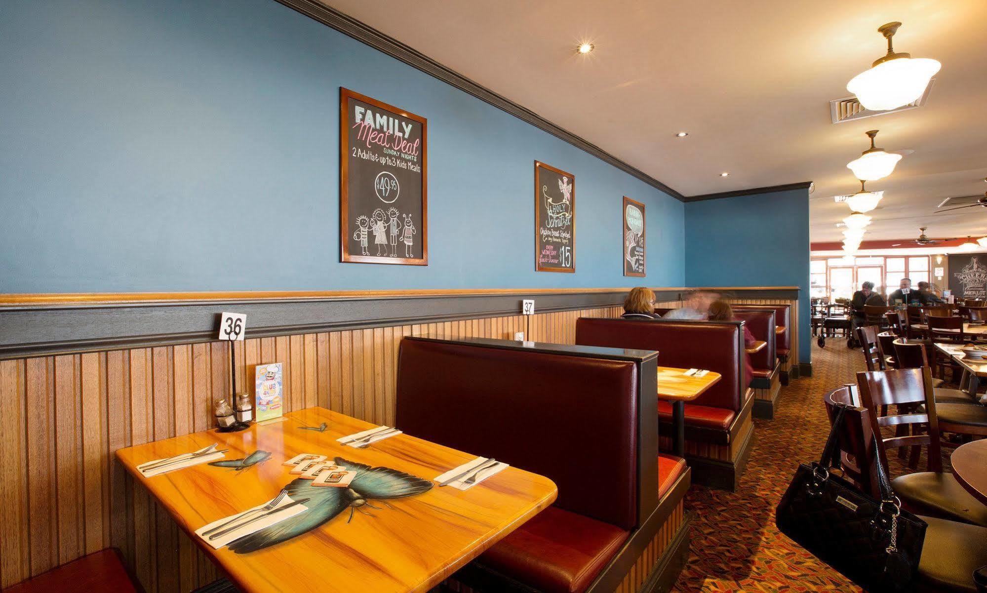 Wilsonton Hotel Toowoomba Bagian luar foto
